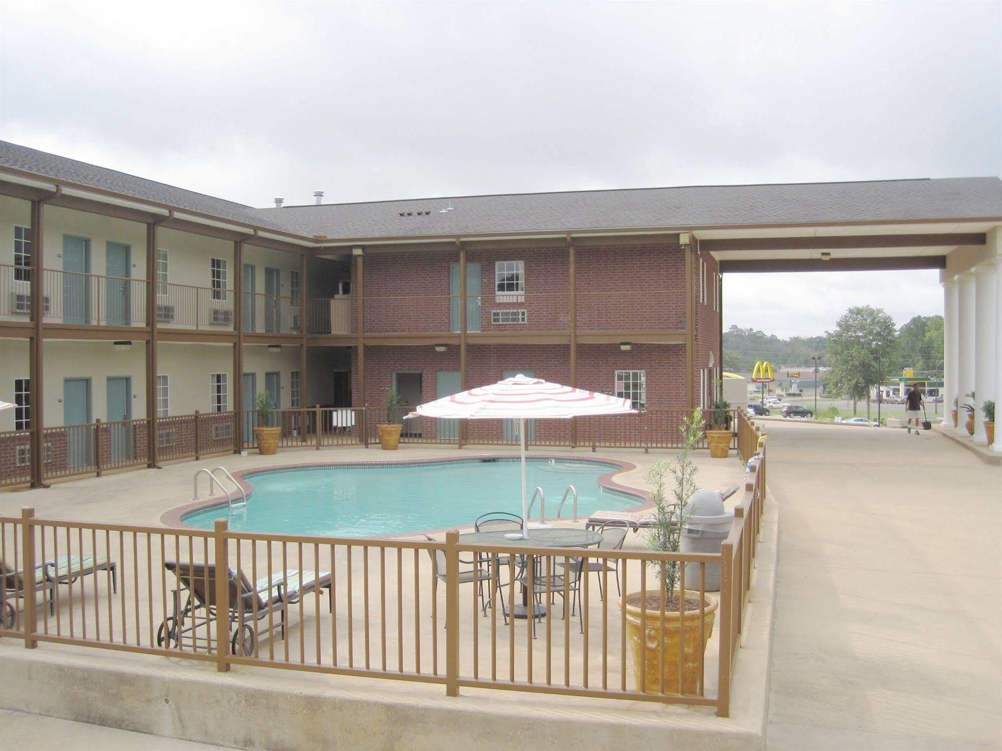 Weston Inn & Suites Rusk 외부 사진