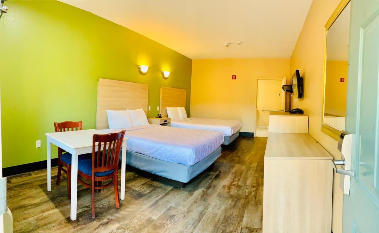 Weston Inn & Suites Rusk 외부 사진