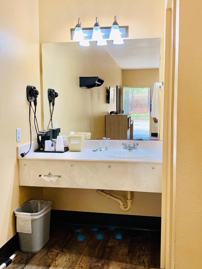 Weston Inn & Suites Rusk 외부 사진